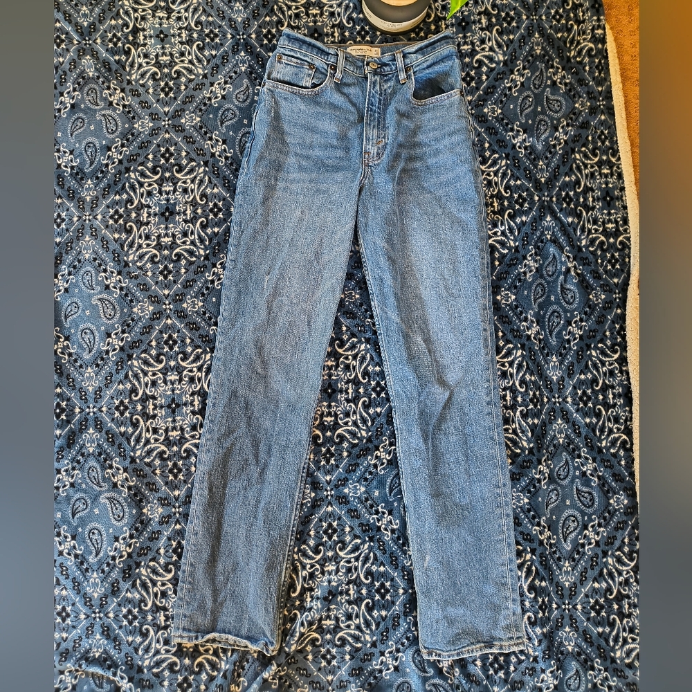 Abercrombie & Fitch Ultra High Rise Blue Jeans